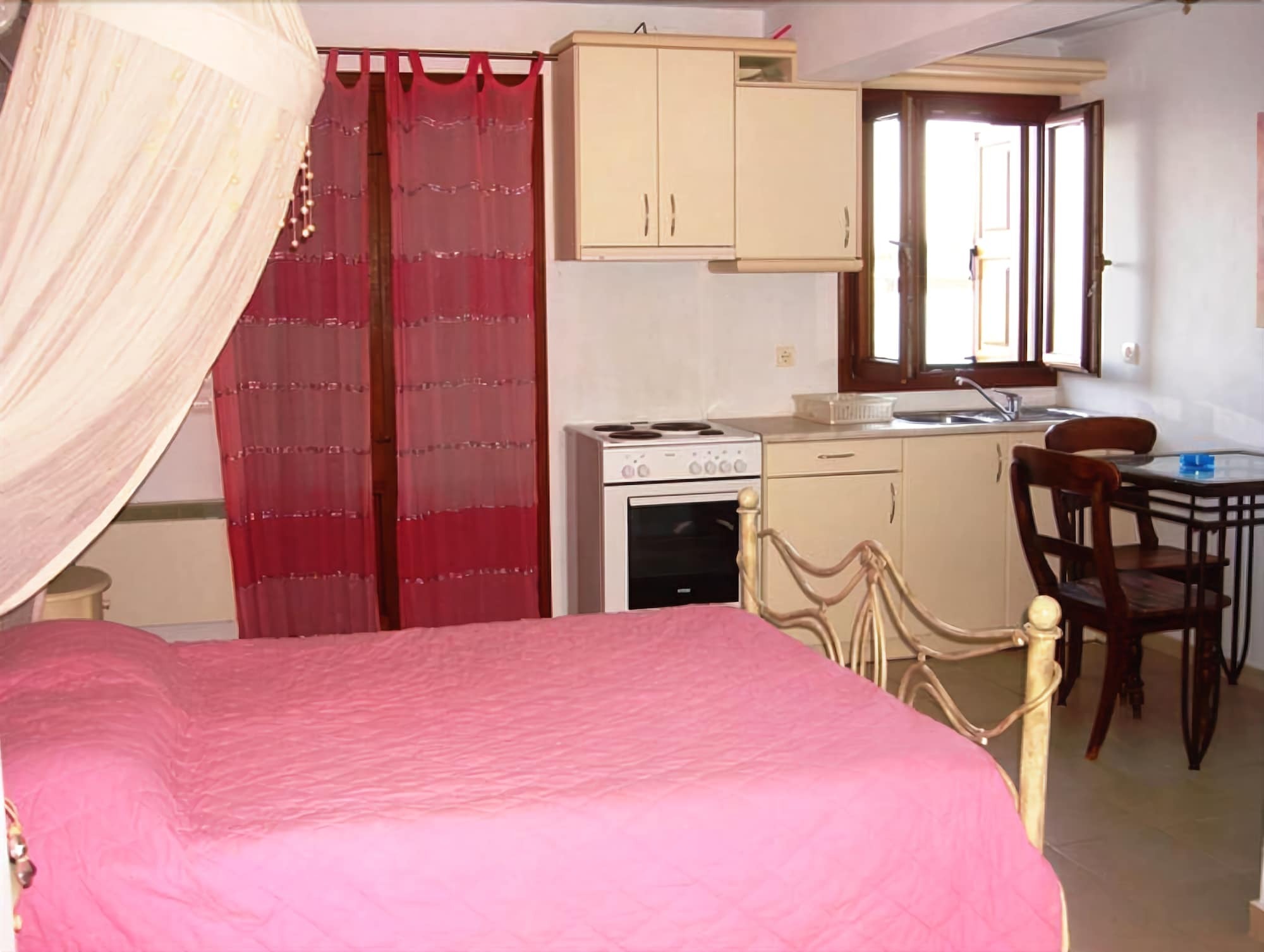Artemonas Loukia Apartments מראה חיצוני תמונה